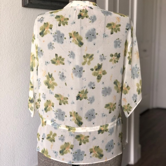 Banana Republic Silk Drawstring Top - Picture 3 of 8